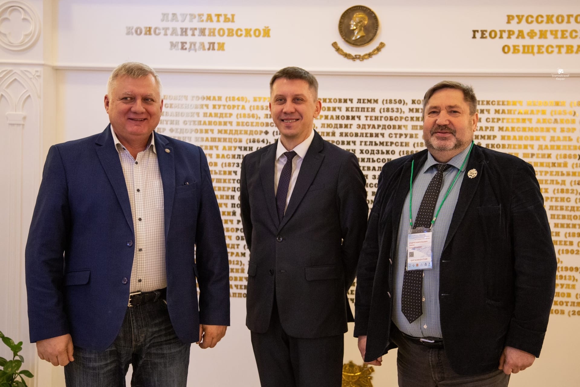 g oXD3DumHI