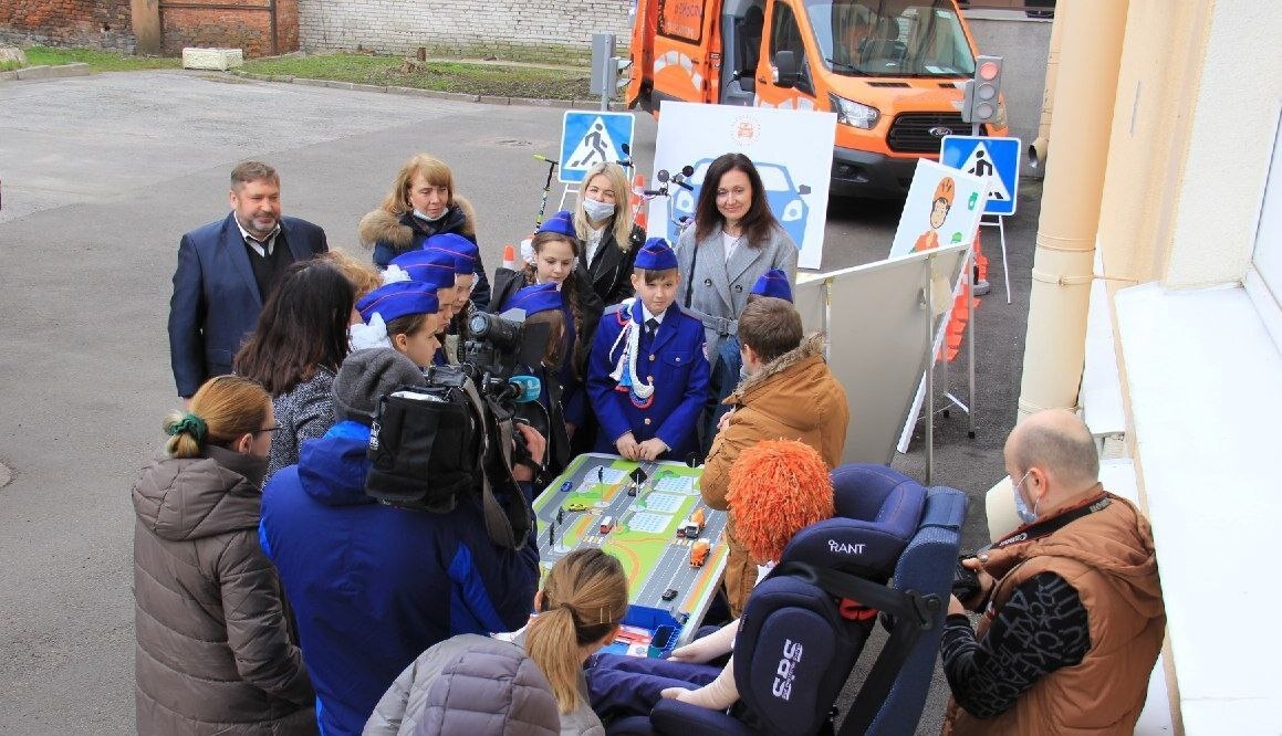 photo5213150150933984024